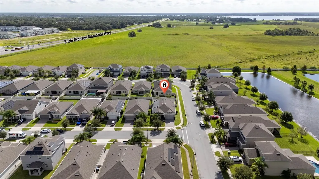 2095 Sola Vista Avenue St Cloud FL 34771