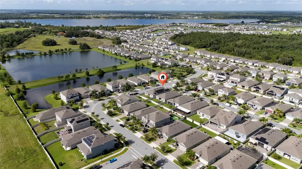 2095 Sola Vista Avenue St Cloud FL 34771