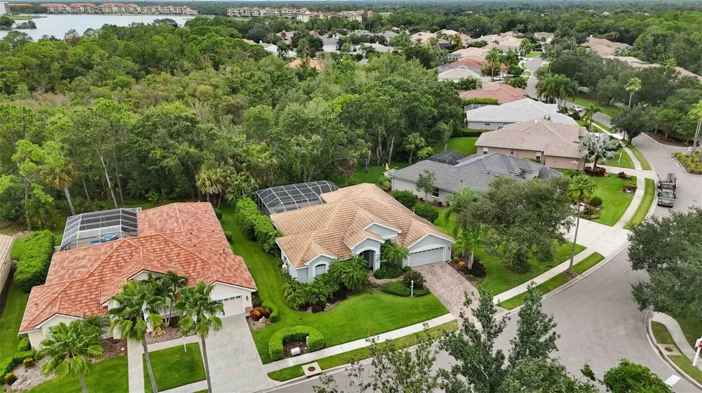 8204 Waterview Boulevard Lakewood Ranch FL 34202