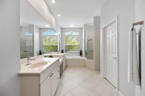 8204 Waterview Boulevard Lakewood Ranch FL 34202