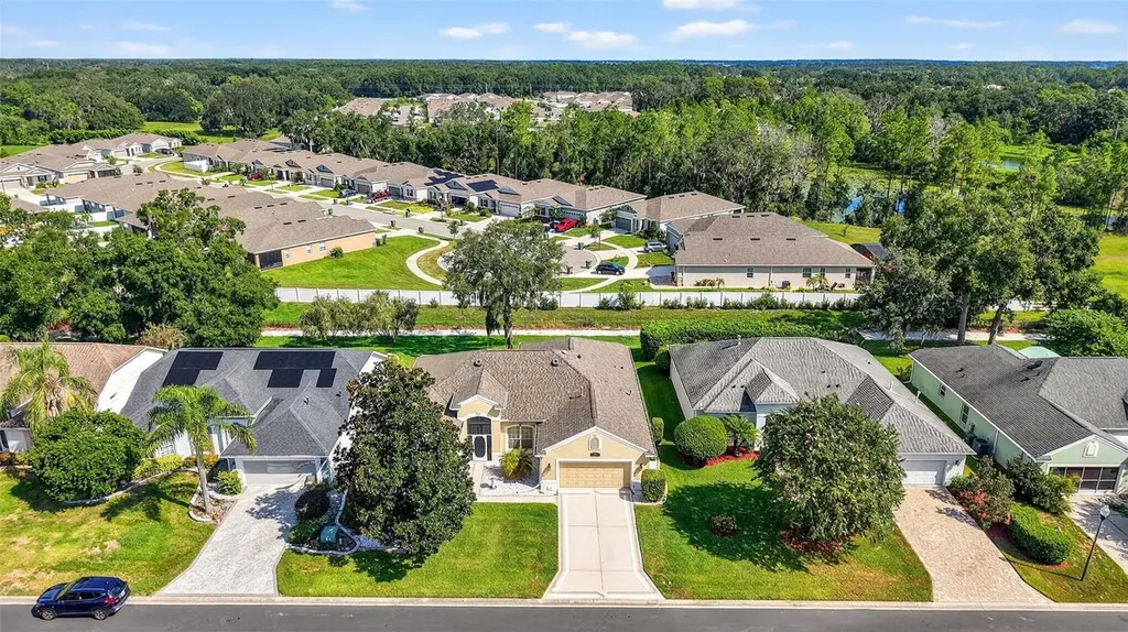 5135 Aurora Drive Leesburg FL 34748