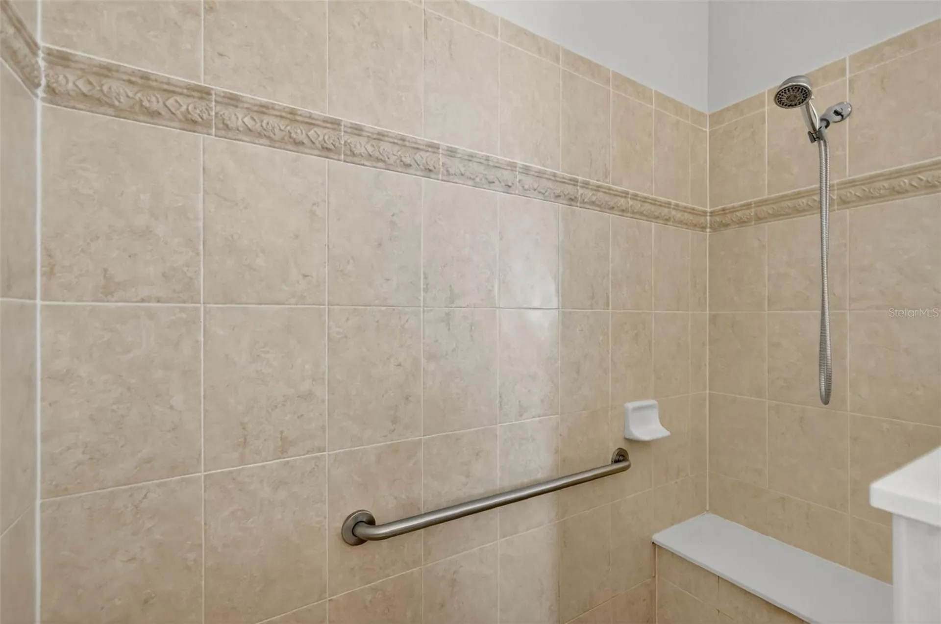 5135 Aurora Drive Leesburg FL 34748