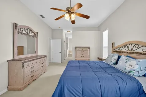 5135 Aurora Drive Leesburg FL 34748
