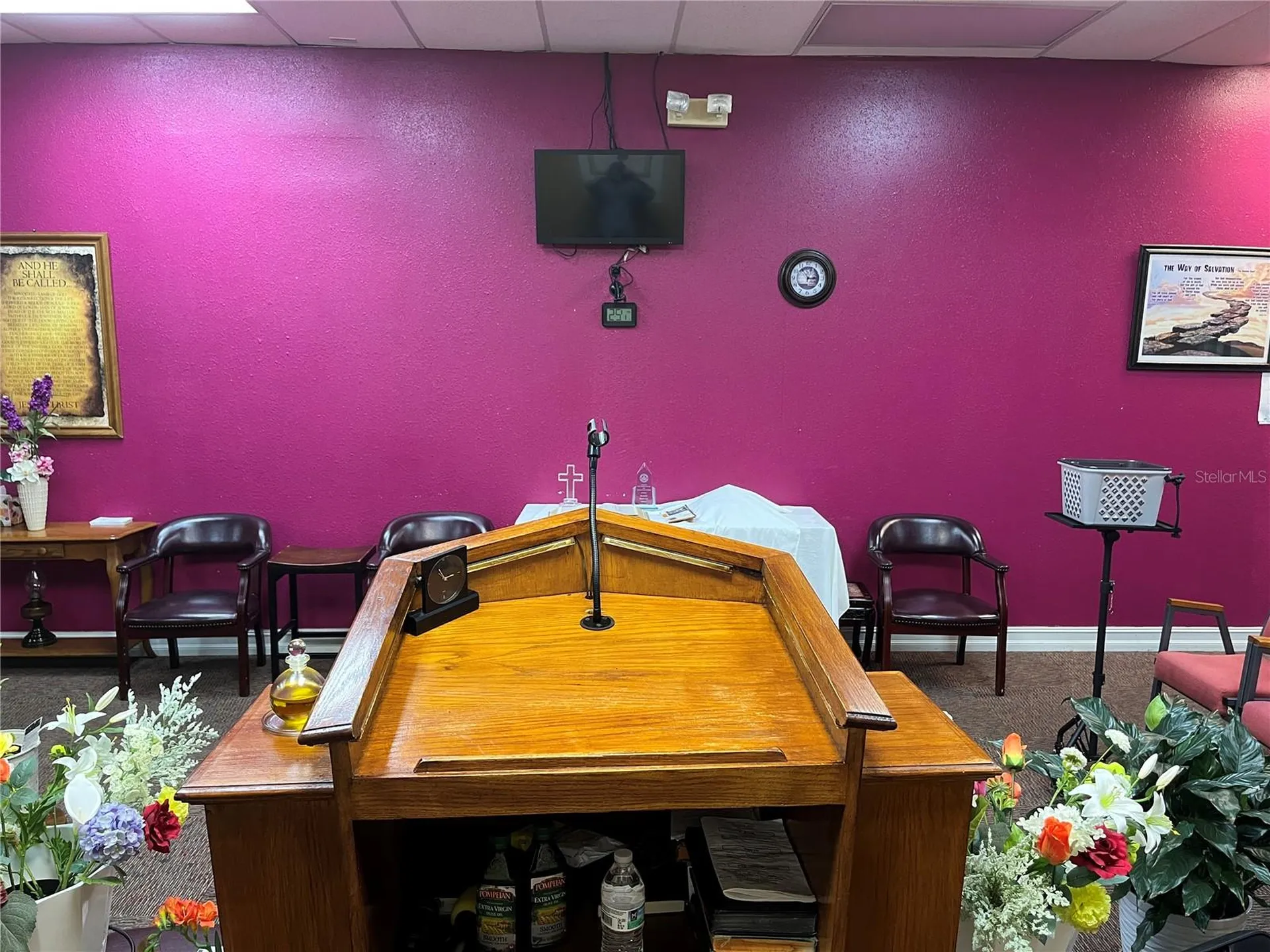 1706 E Semoran Boulevard Apopka FL 32703