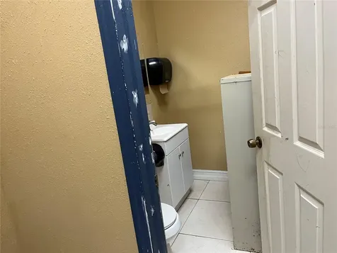 1706 E Semoran Boulevard Apopka FL 32703