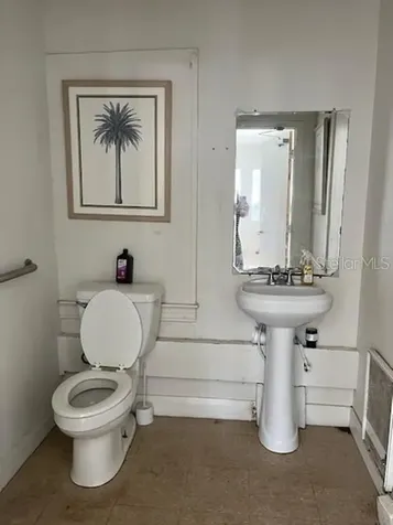 1318 E Drive Martin Luther King Jr Boulevard Tampa FL 33603