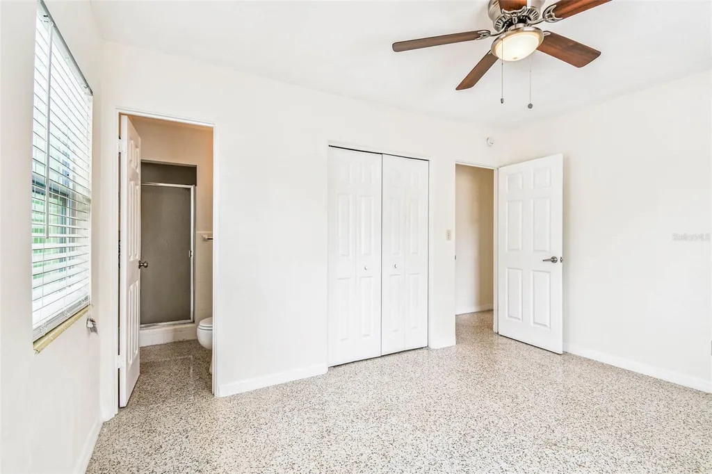 1101 81st Avenue N St Petersburg FL 33702