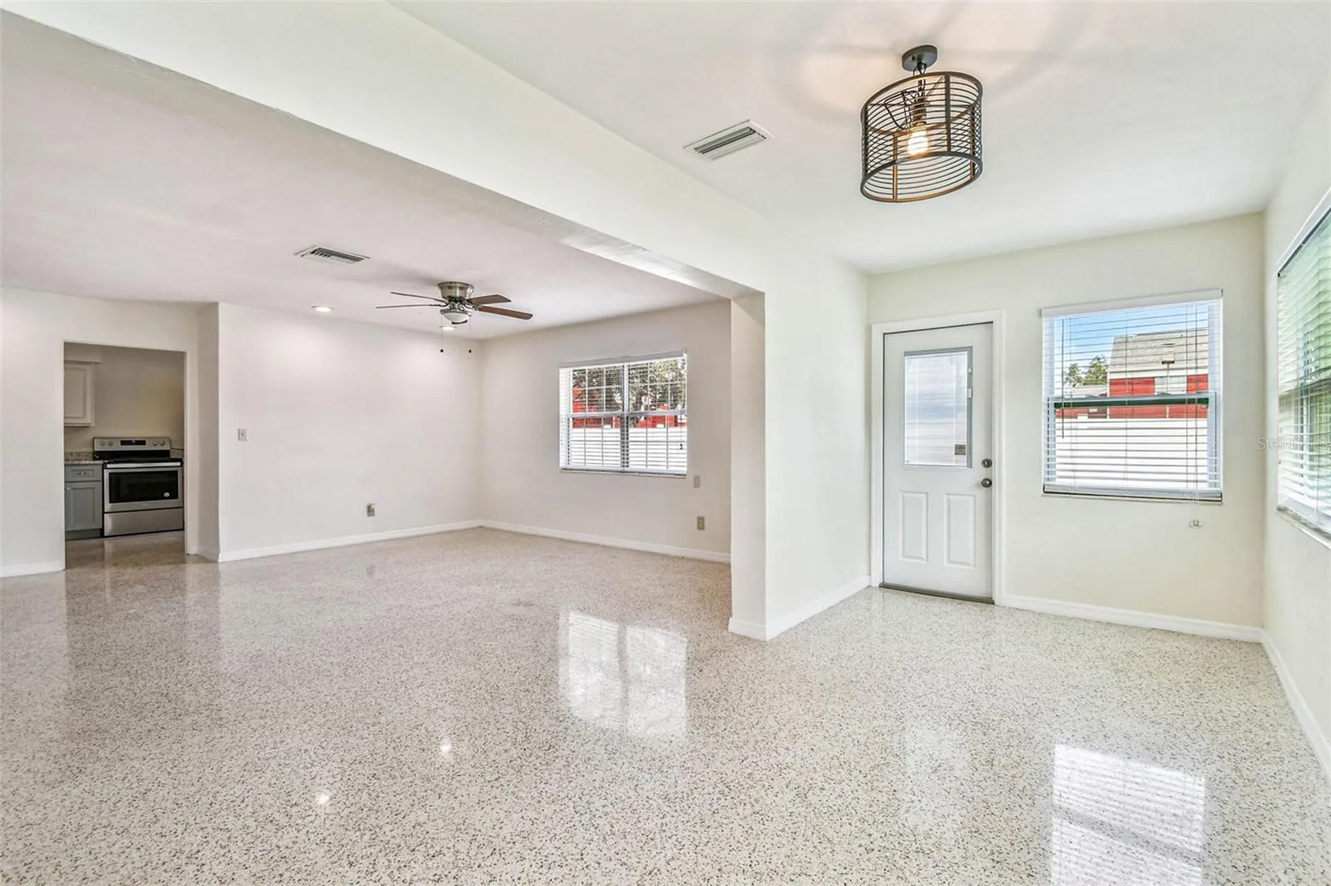 1101 81st Avenue N St Petersburg FL 33702