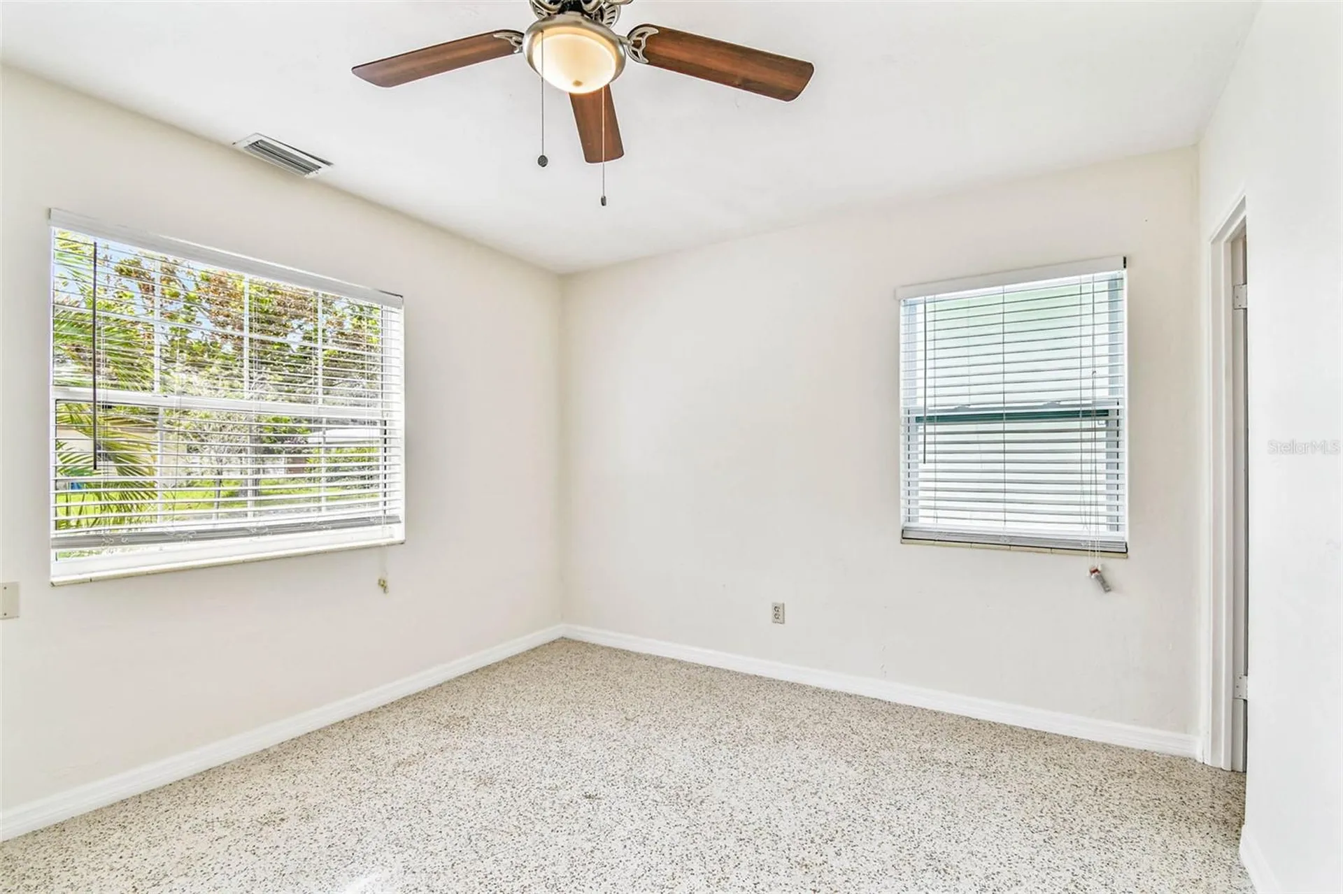 1101 81st Avenue N St Petersburg FL 33702