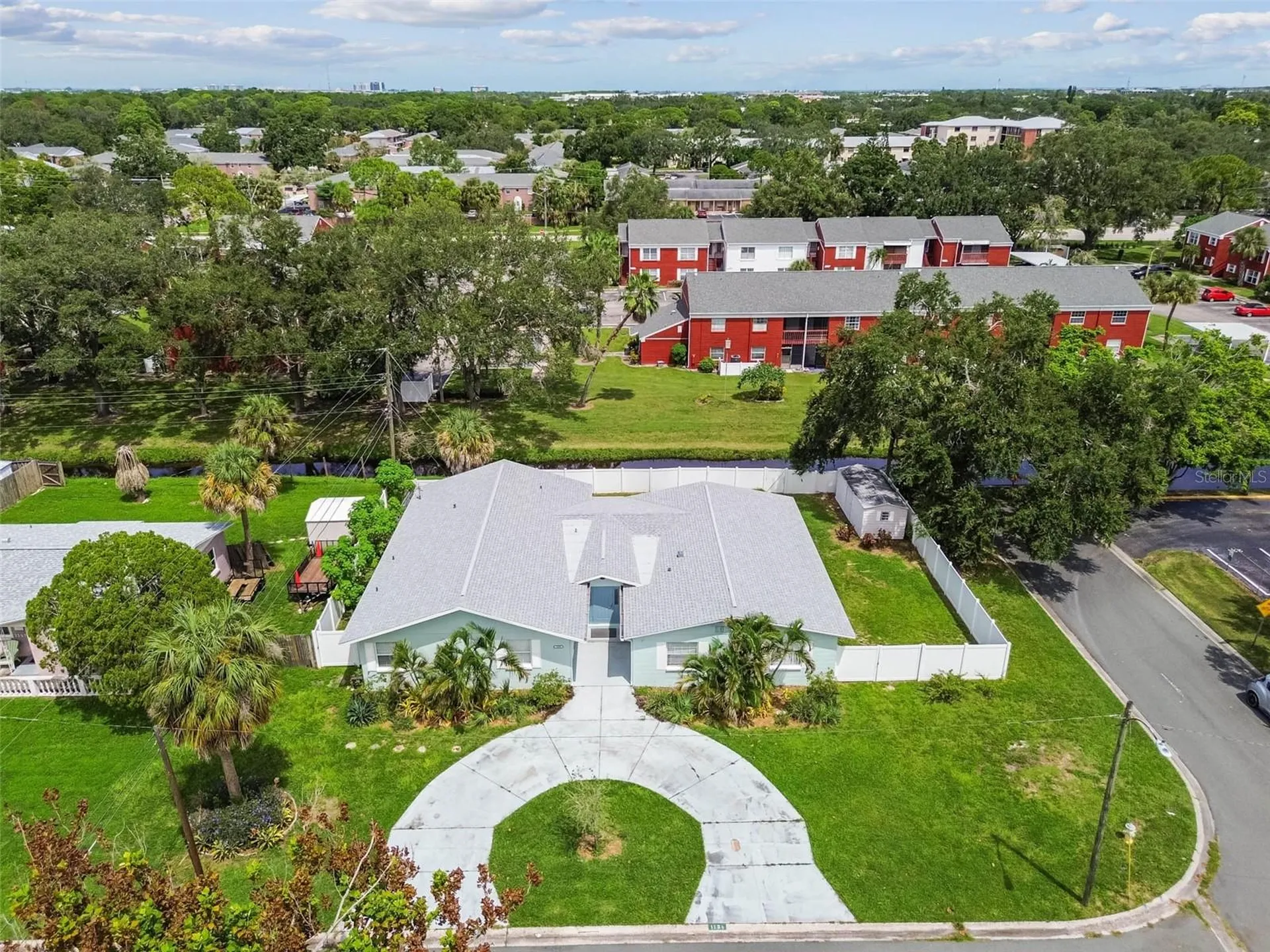 1101 81st Avenue N St Petersburg FL 33702
