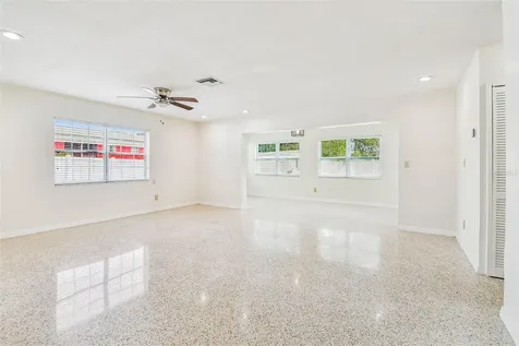 1101 81st Avenue N St Petersburg FL 33702