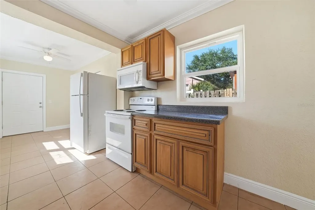 510 S Disston Avenue Tarpon Springs FL 34689