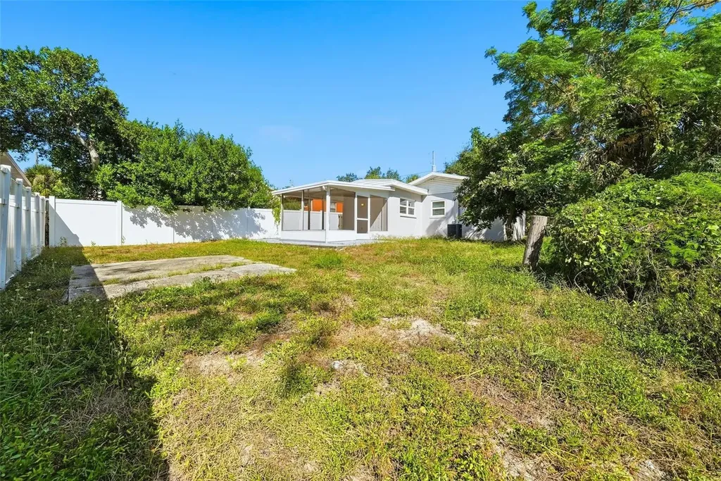 510 S Disston Avenue Tarpon Springs FL 34689