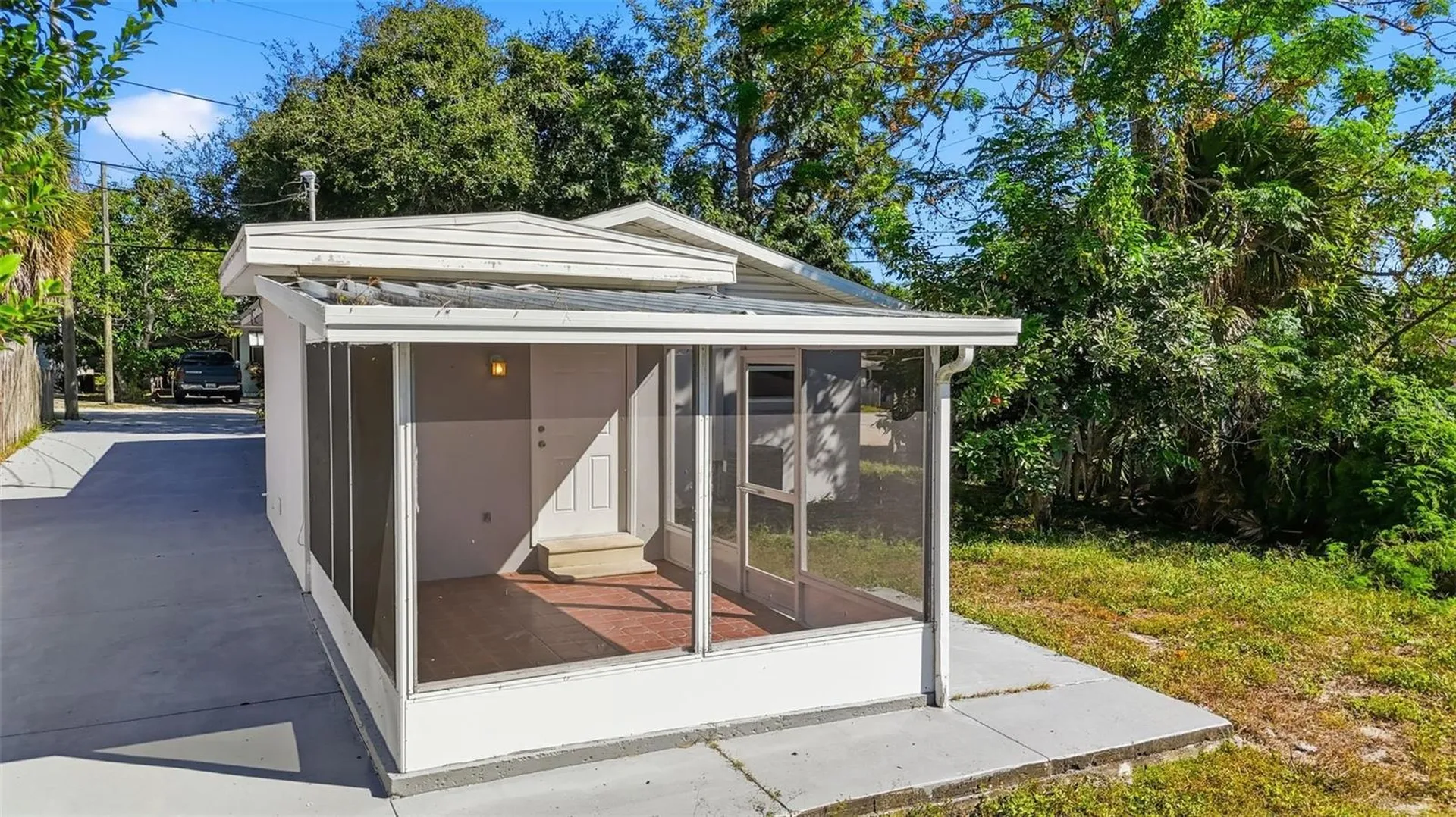 510 S Disston Avenue Tarpon Springs FL 34689