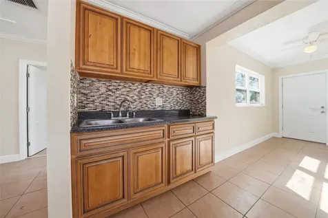 510 S Disston Avenue Tarpon Springs FL 34689