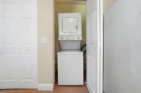 510 S Disston Avenue Tarpon Springs FL 34689