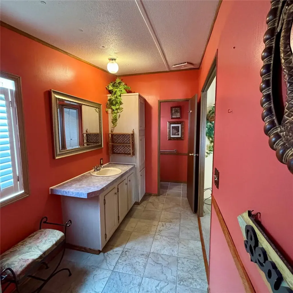 11300 124th Avenue Largo FL 33778
