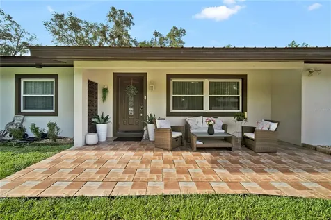 427 W Lakeview Avenue Lake Mary FL 32746