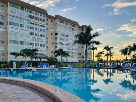 4900 Brittany Drive S St Petersburg FL 33715