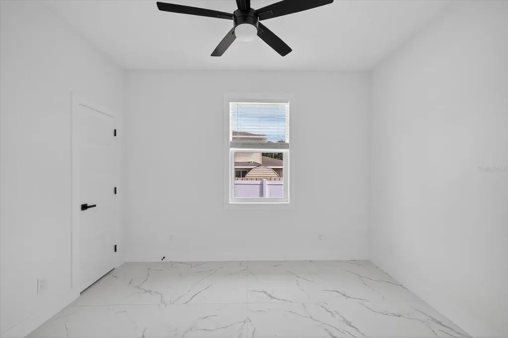 2719 W Saint John Street Tampa FL 33607