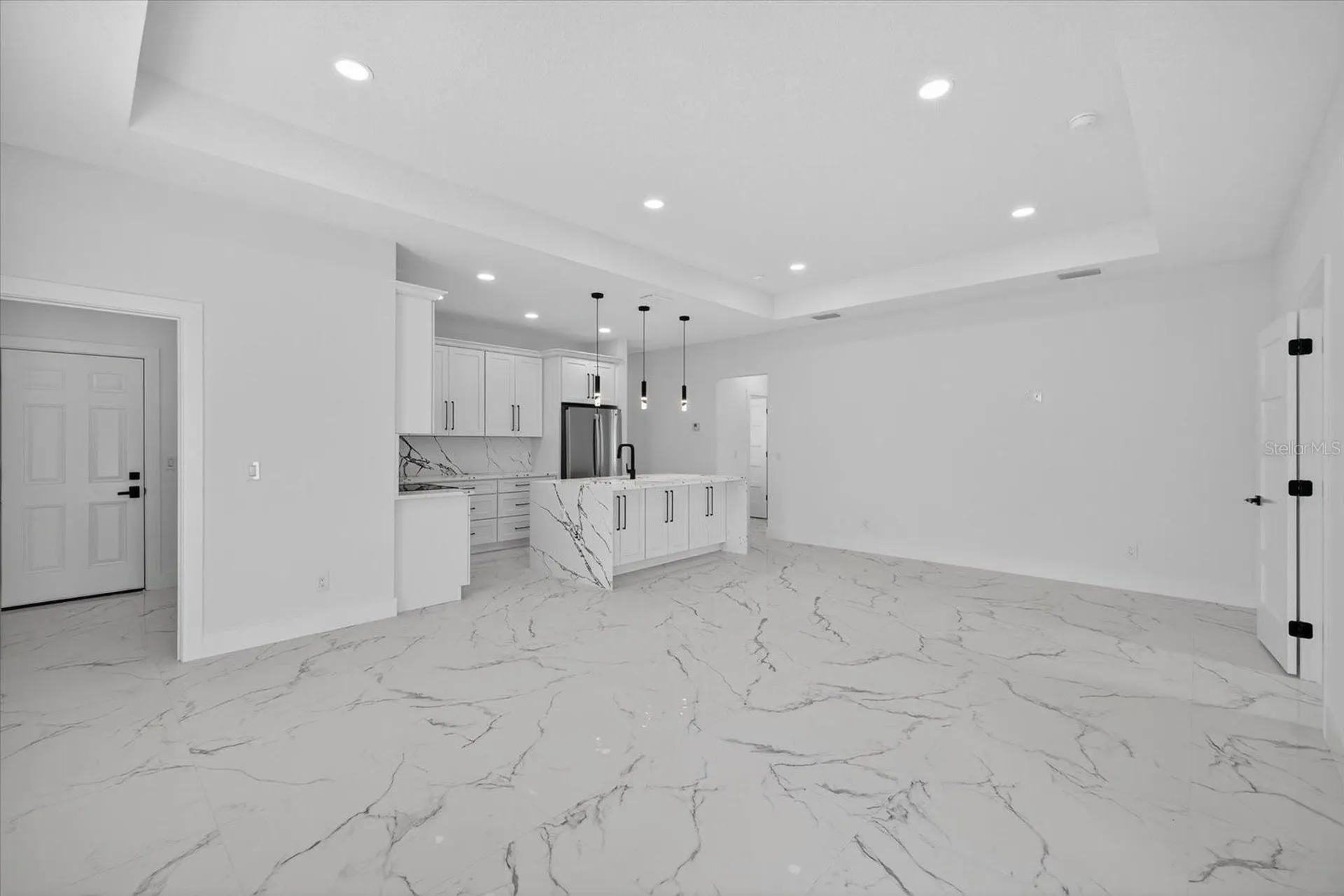 2719 W Saint John Street Tampa FL 33607