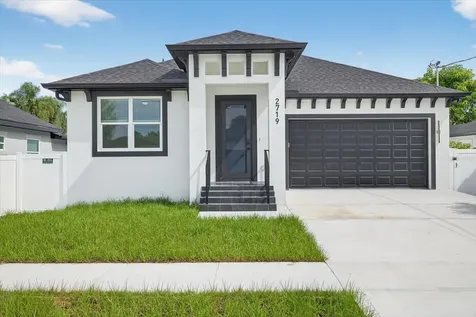 2719 W Saint John Street Tampa FL 33607