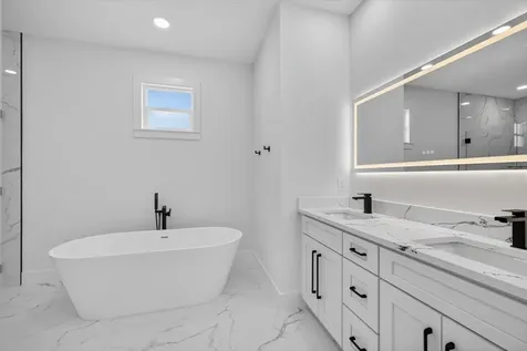 2719 W Saint John Street Tampa FL 33607