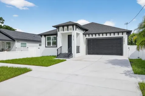 2719 W Saint John Street Tampa FL 33607