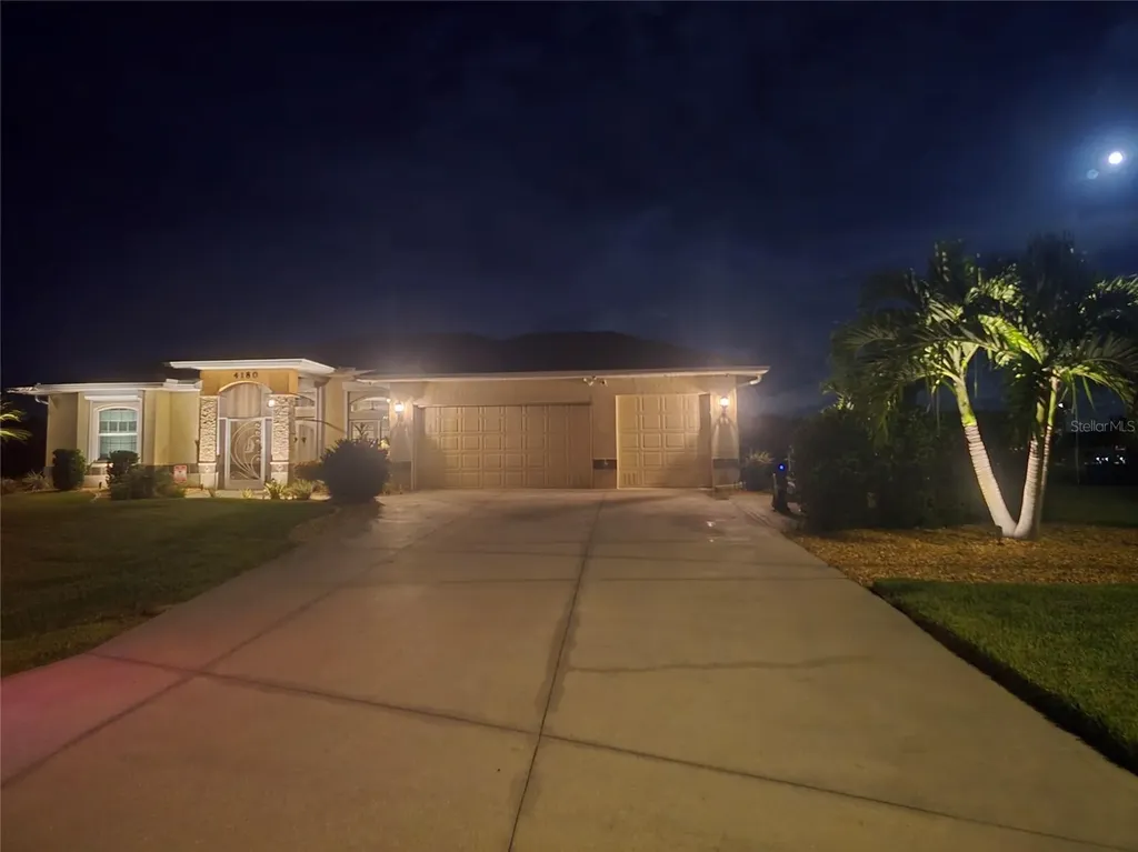 4180 Surfside Court Port Charlotte FL 33948