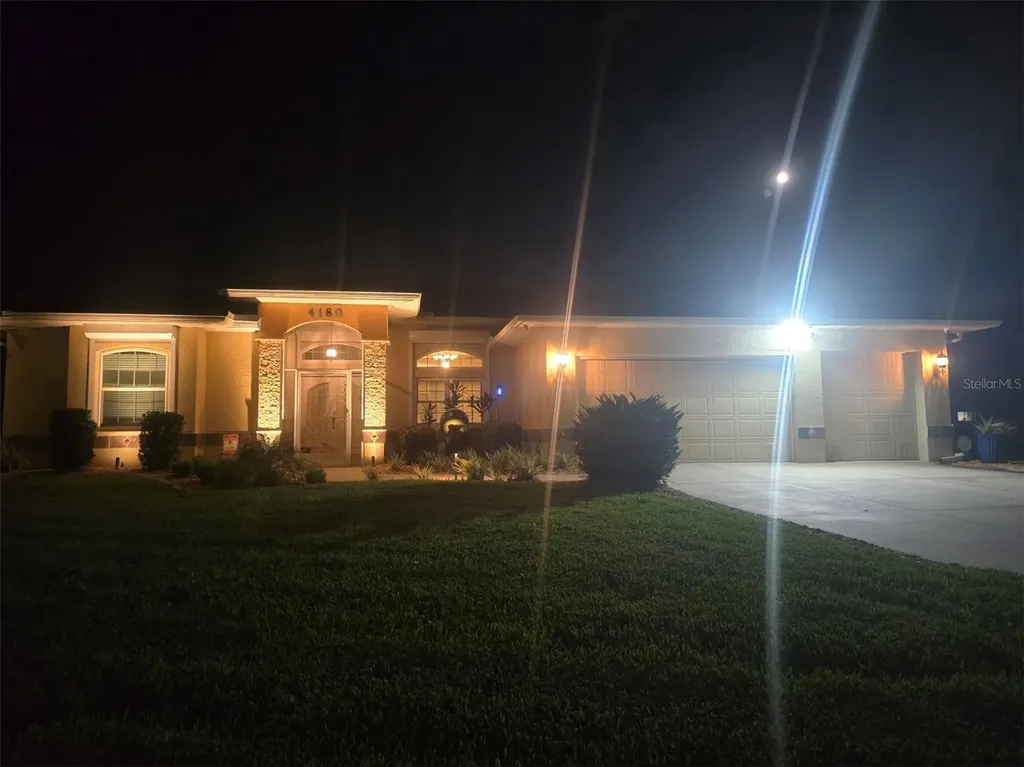 4180 Surfside Court Port Charlotte FL 33948