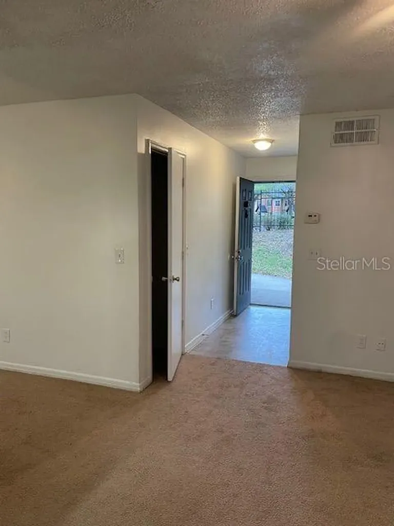 6052 Westgate Drive Orlando FL 32835