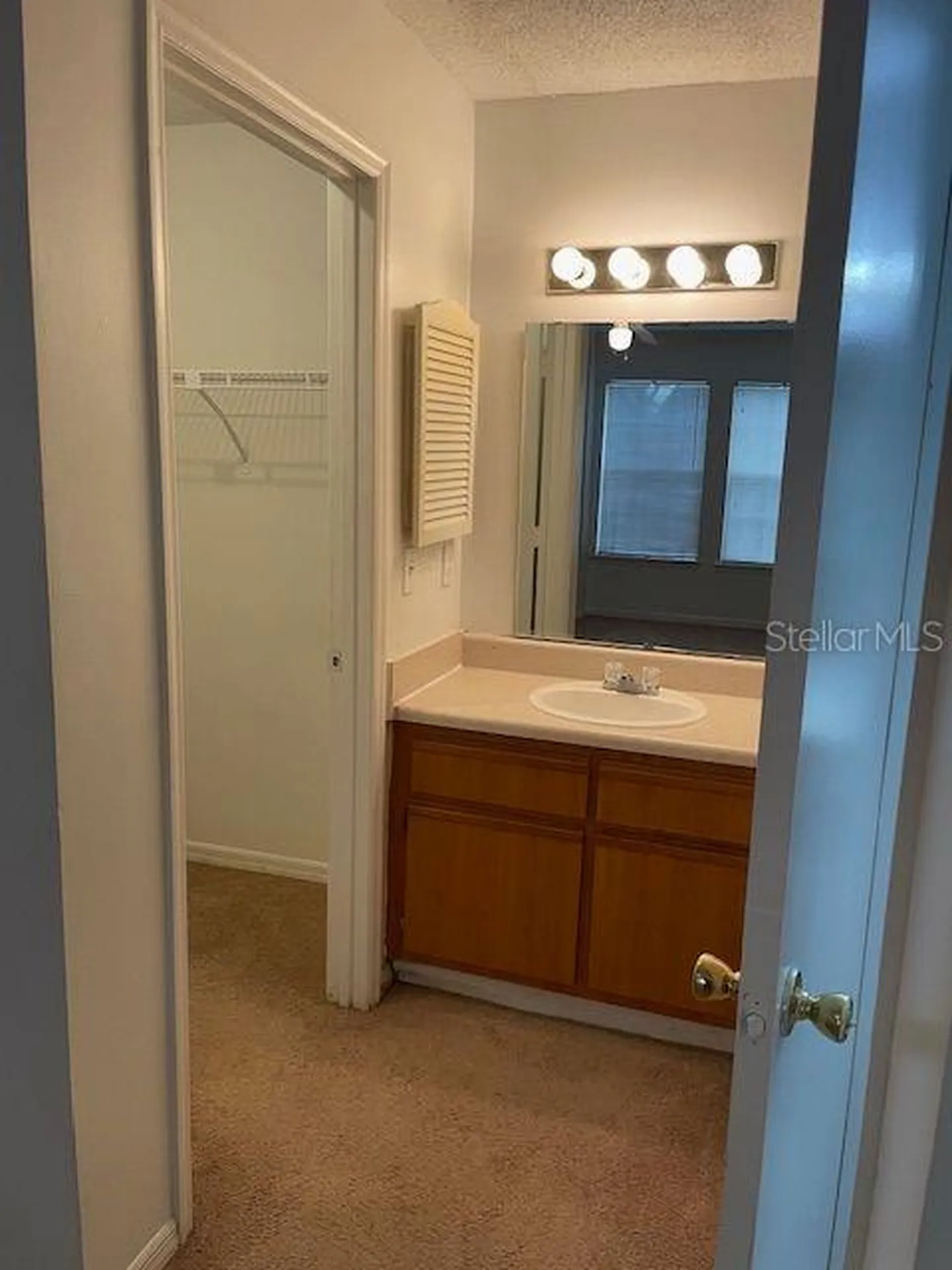 6052 Westgate Drive Orlando FL 32835