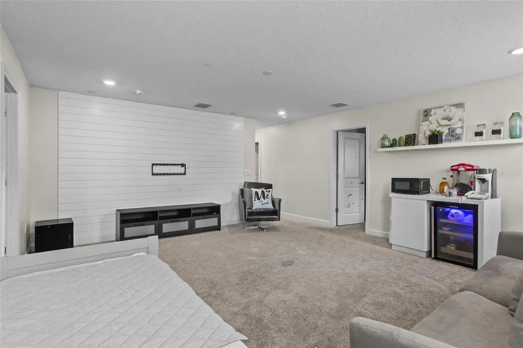 4585 Target Boulevard Kissimmee FL 34746