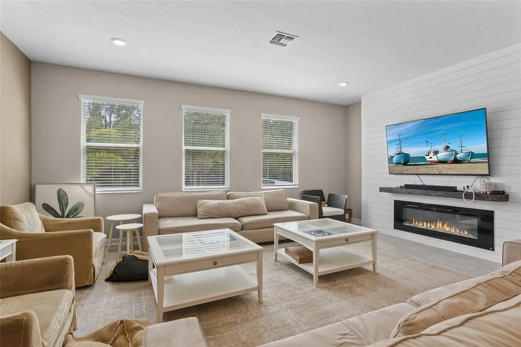 4585 Target Boulevard Kissimmee FL 34746