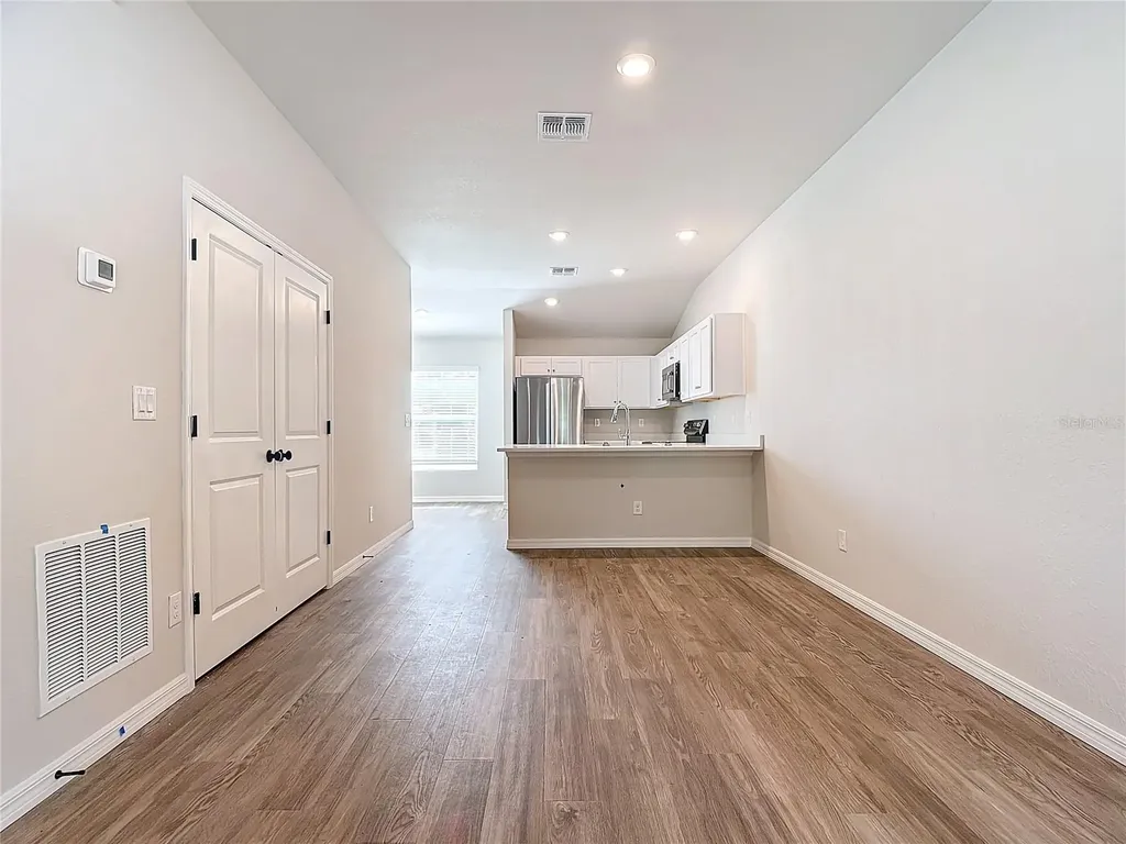 1201 SE 24th Avenue Cape Coral FL 33990