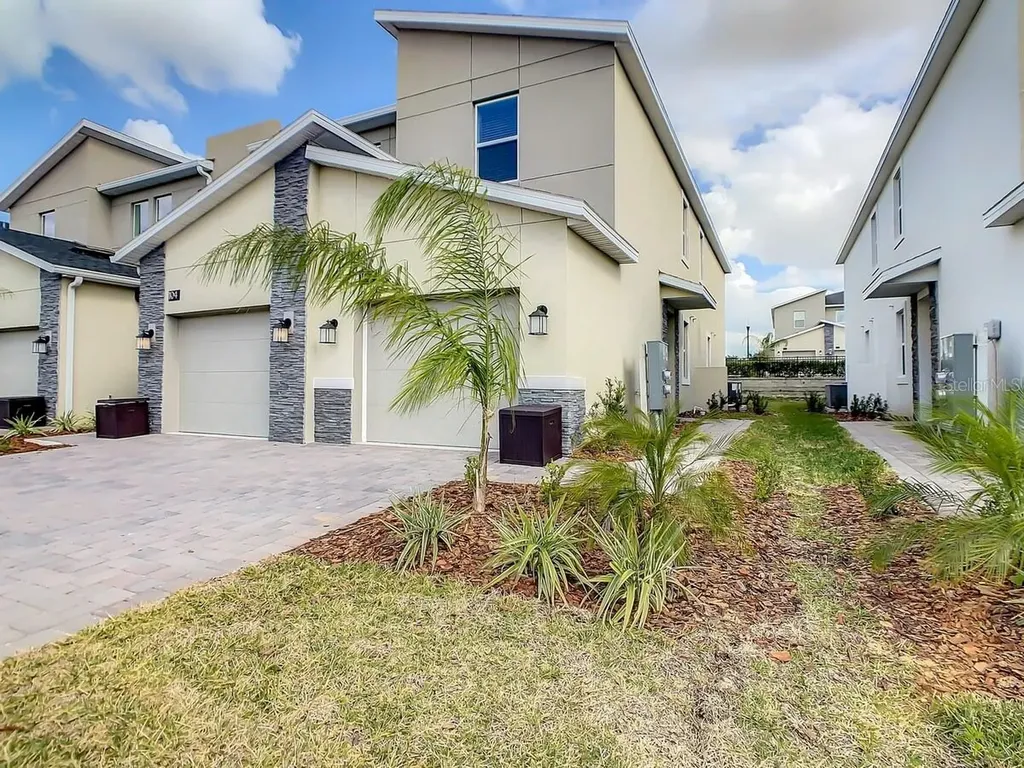 8883 Cabot Cliffs Drive Davenport FL 33896