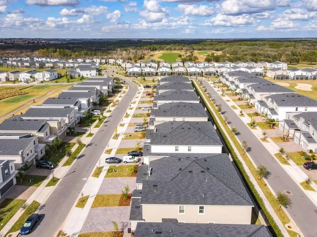 8883 Cabot Cliffs Drive Davenport FL 33896
