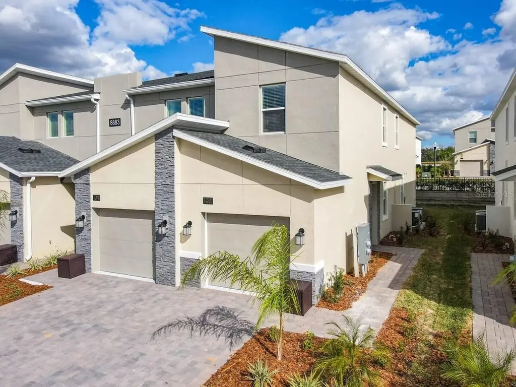 8883 Cabot Cliffs Drive Davenport FL 33896
