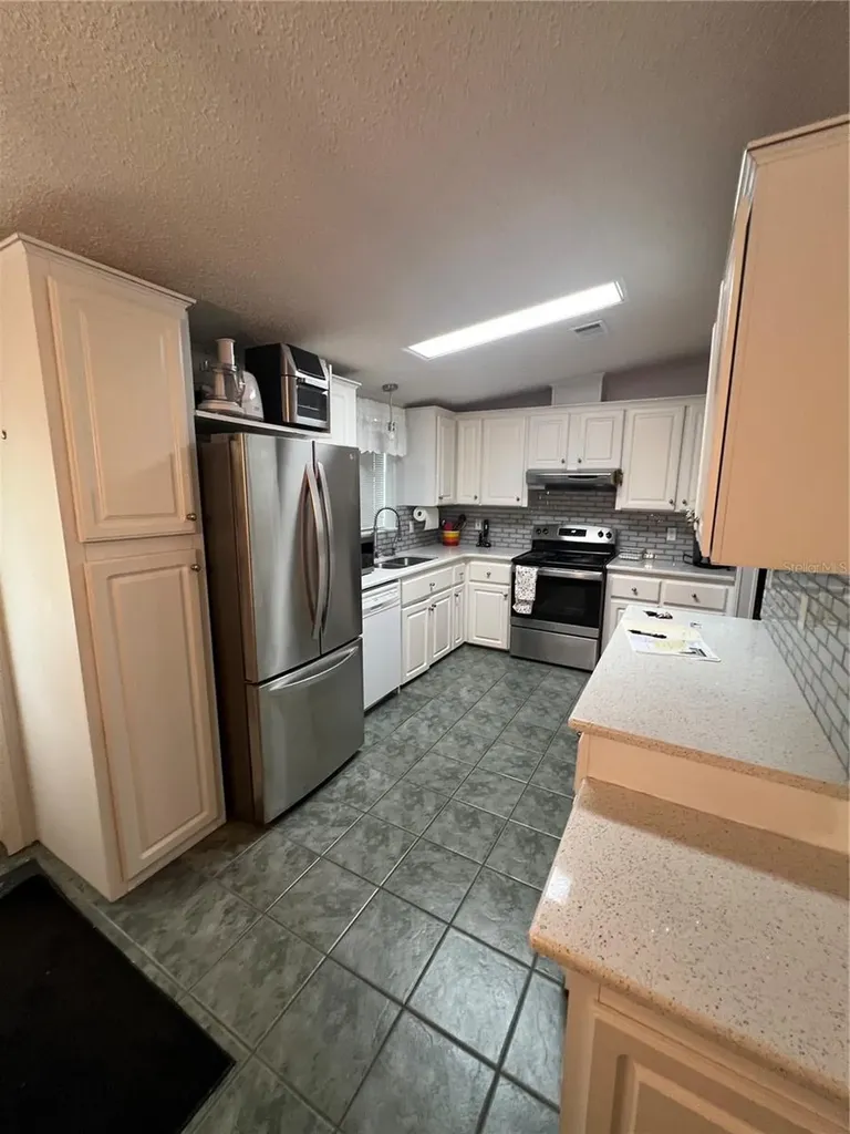 1601 Us Highway 441 SE Okeechobee FL 34974