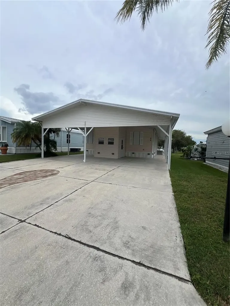 1601 Us Highway 441 SE Okeechobee FL 34974