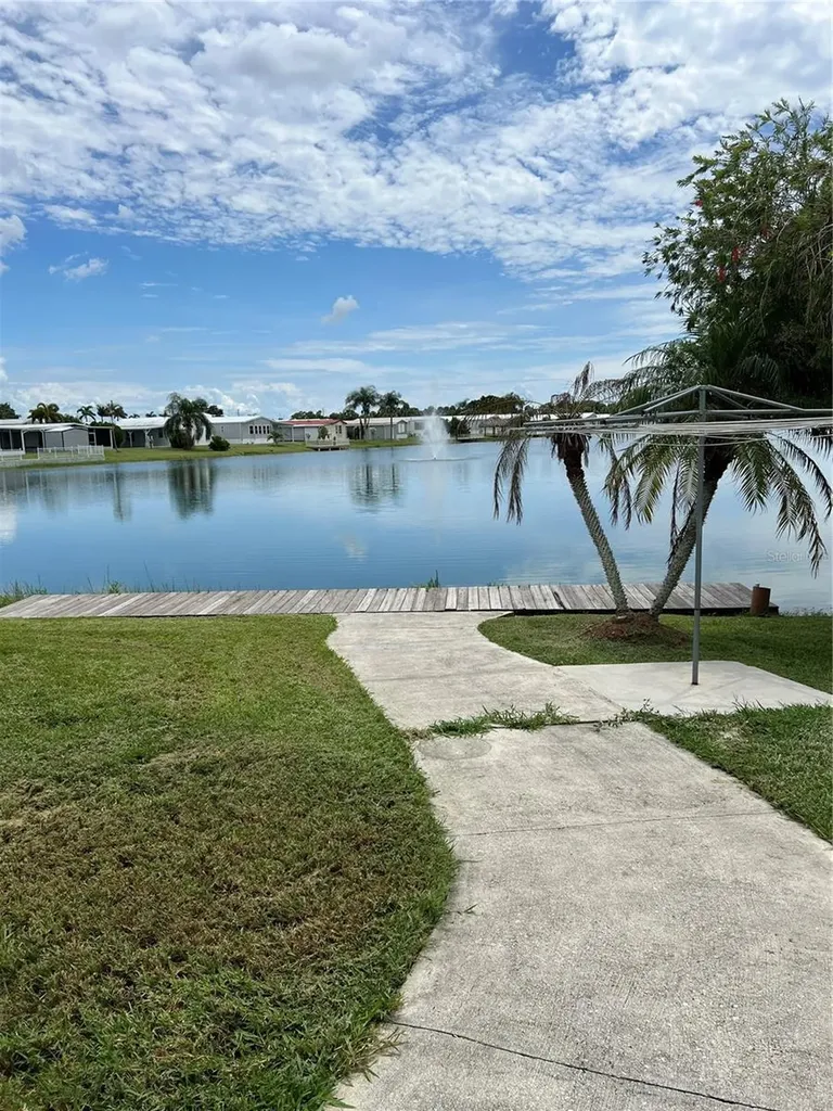 1601 Us Highway 441 SE Okeechobee FL 34974