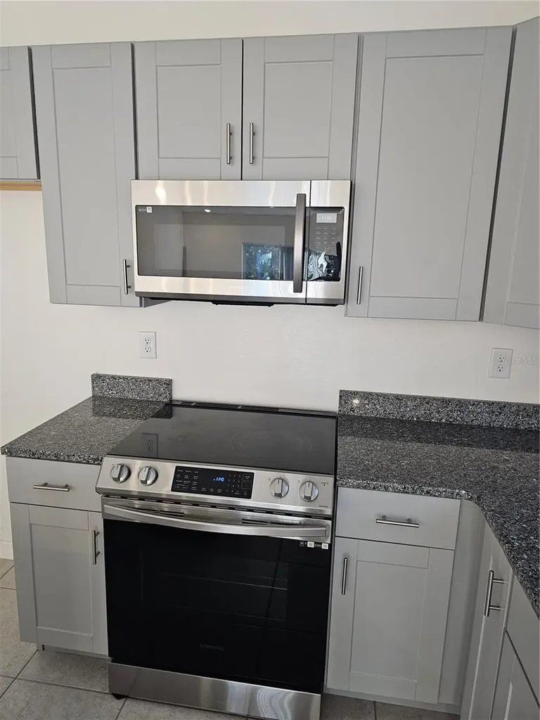 2860 Surf Drive Deltona FL 32738