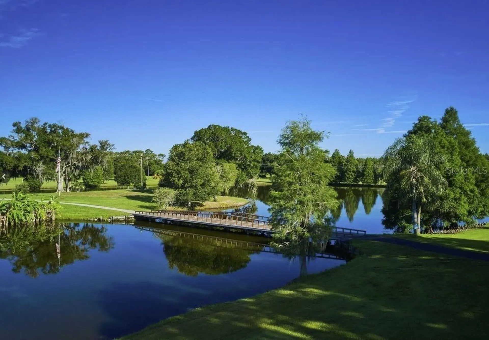 211 Valencia Drive Indian Lake Estates FL 33855