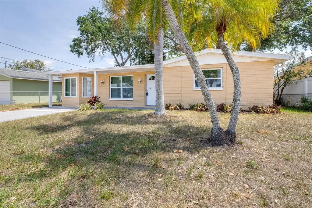 13926 Helen Avenue Hudson FL 34667