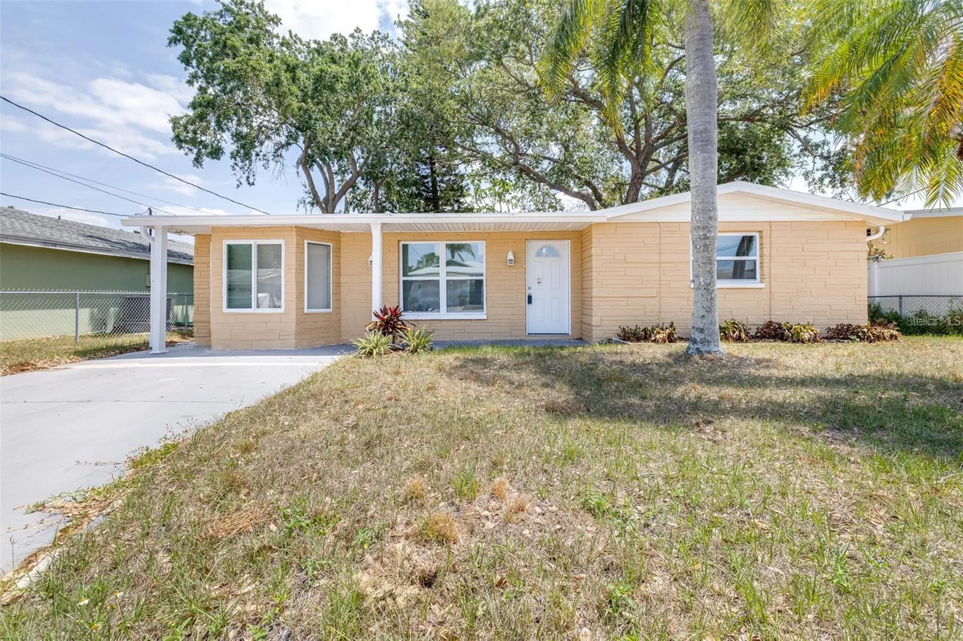 13926 Helen Avenue Hudson FL 34667
