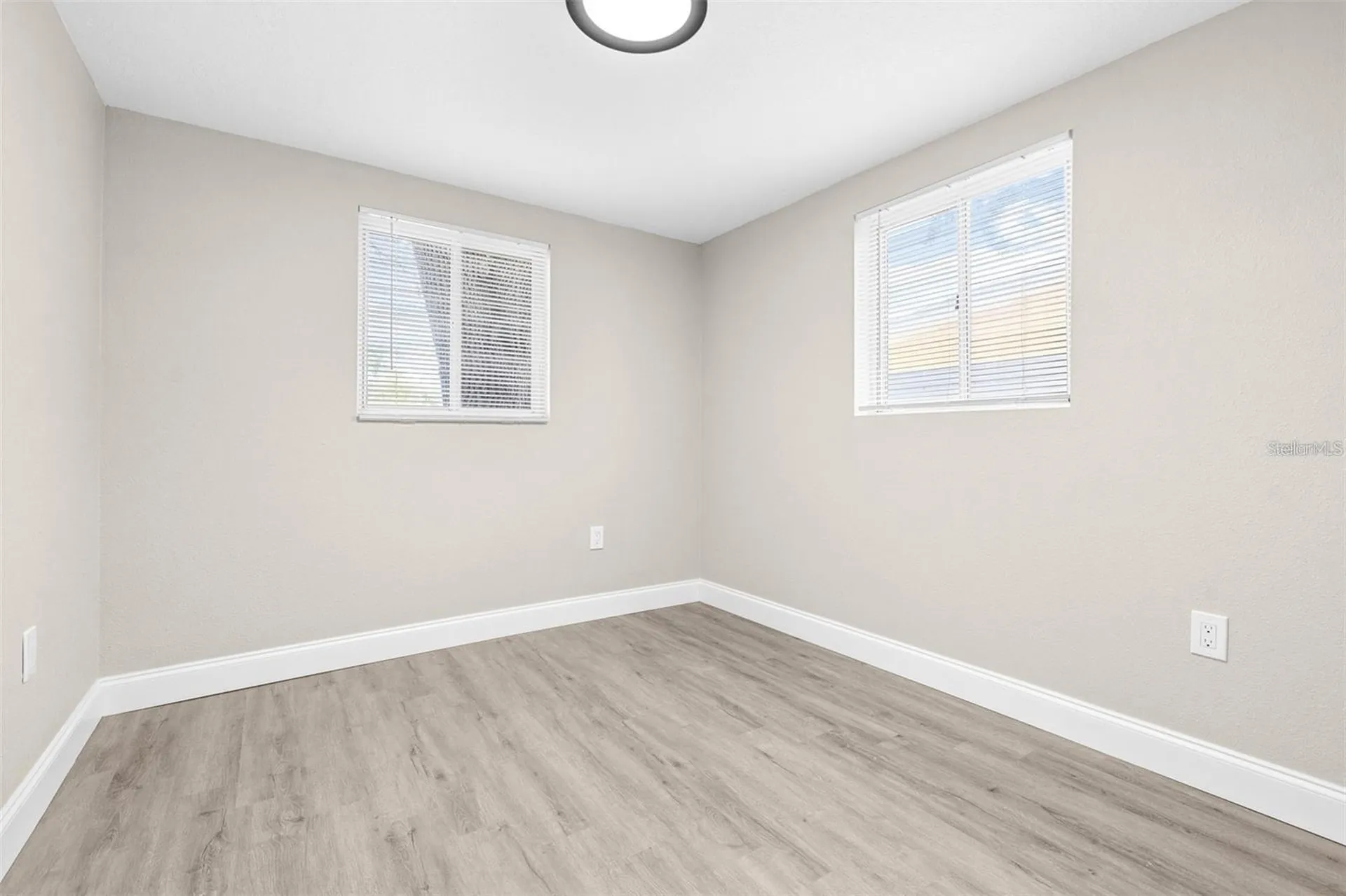 13926 Helen Avenue Hudson FL 34667