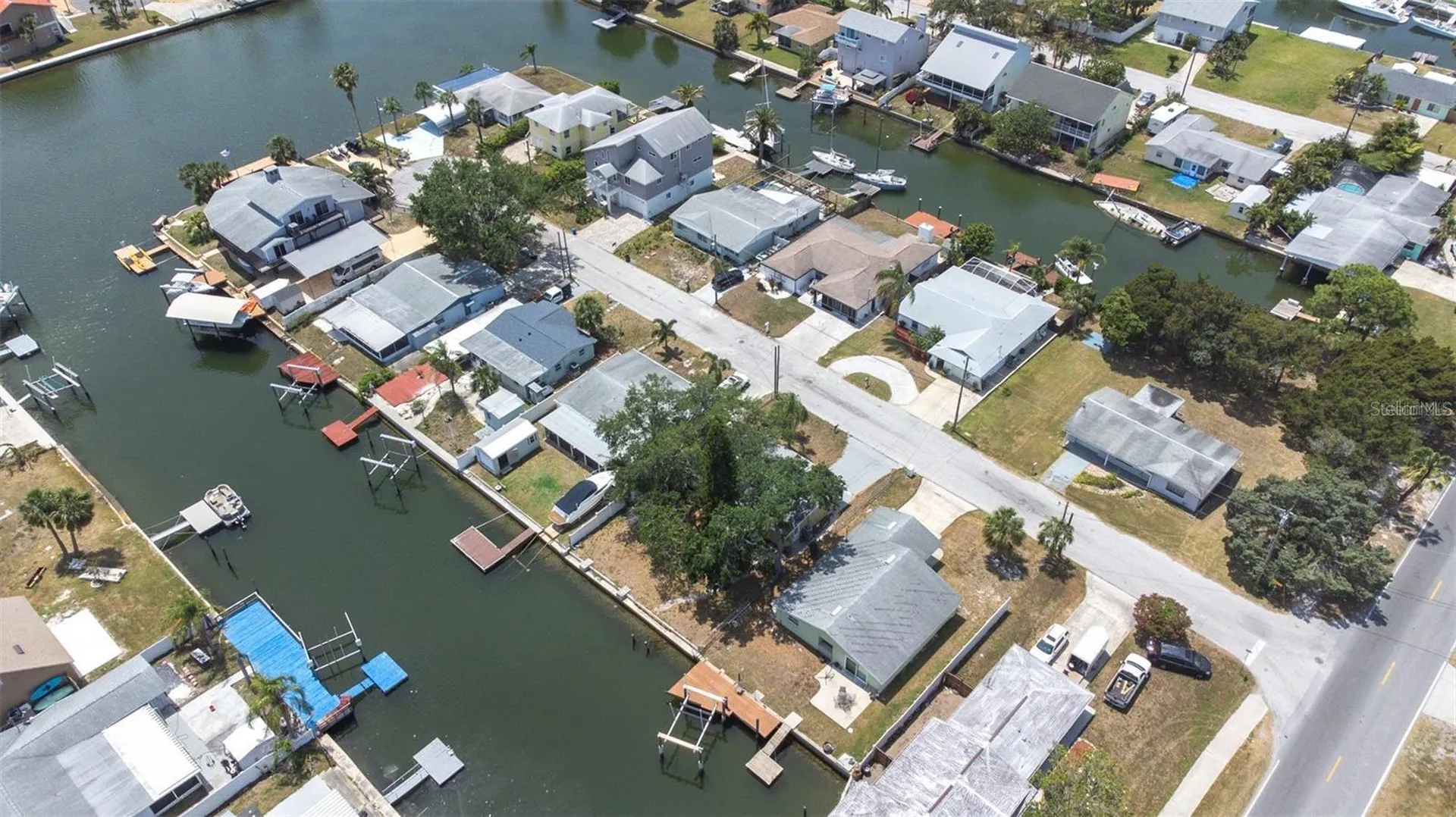 13926 Helen Avenue Hudson FL 34667