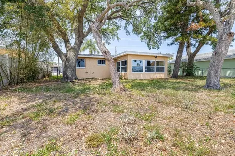 13926 Helen Avenue Hudson FL 34667