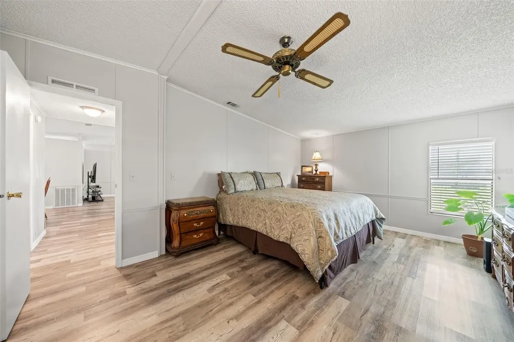 5645 Loretta Court Zephyrhills FL 33542