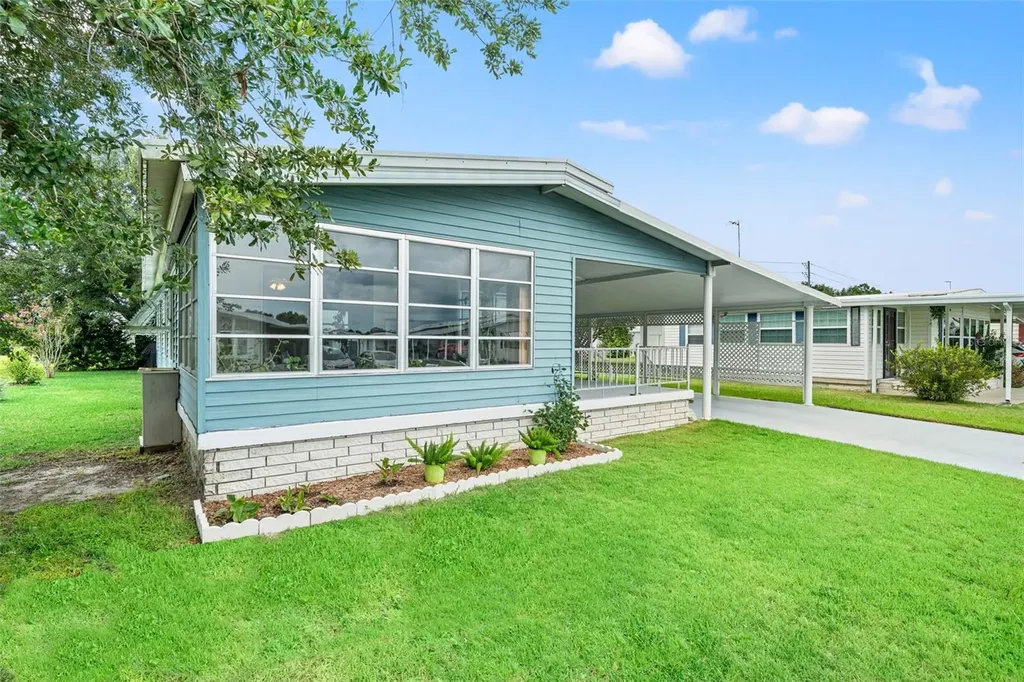 5645 Loretta Court Zephyrhills FL 33542